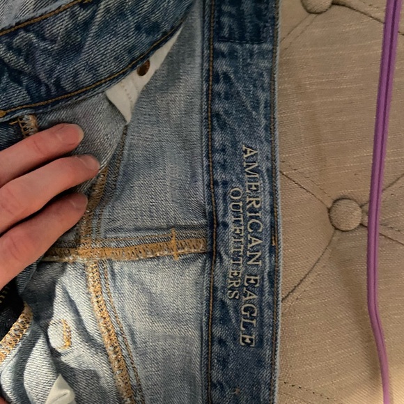 American Eagle high rise jean shorts - Picture 3 of 8